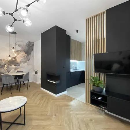W Centrum Z Duzym Tarasem W Centrum, Ulica Kilinskiego Lodz (Lodz)